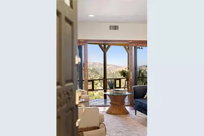 4535 San Blas, Woodland Hills, CA 91364 - Photo 3