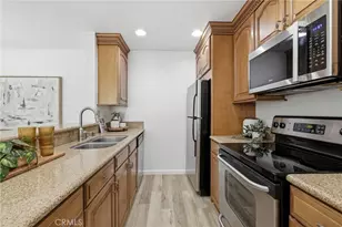 5257 Radford Ave, Valley Village, CA 91607 - Photo 9
