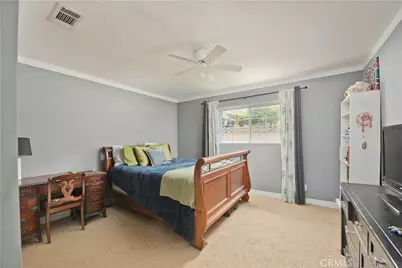 7315 Hillrose Street, Tujunga, CA 91042 - Photo 17