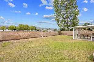 20862 Alaminos, Saugus, CA 91350 - Photo 33