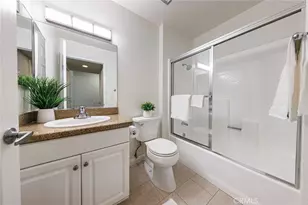 5565 Canoga, Woodland Hills, CA 91367 - Photo 17