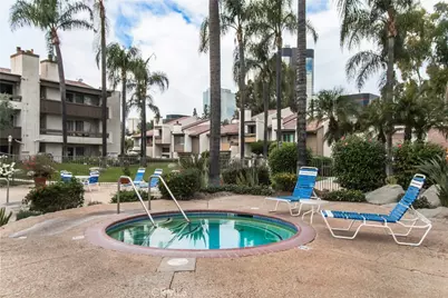 21500 Califa #97, Woodland Hills, CA 91367 - Photo 9