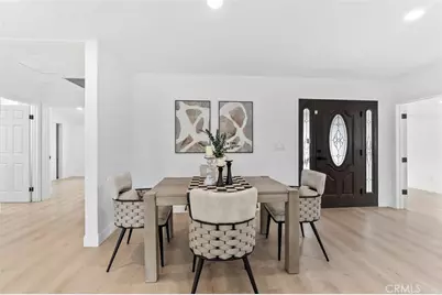9246 Manzanar, Downey, CA 90240 - Photo 11
