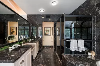 12023 Laurel Lane, Studio City, CA 91604 - Photo 33