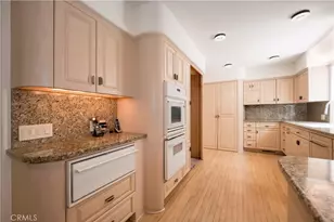 12023 Laurel Ln, Studio City, CA 91604 - Photo 21