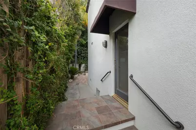 12023 Laurel Lane, Studio City, CA 91604 - Photo 9