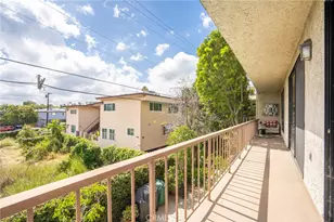 4454 Ventura Canyon, Sherman Oaks, CA 91423 - Photo 27
