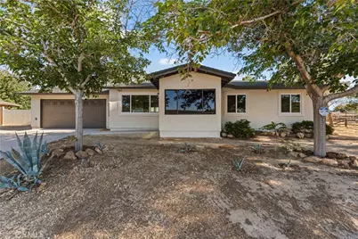 16114 Valeport, Lancaster, CA 93535 - Photo 5