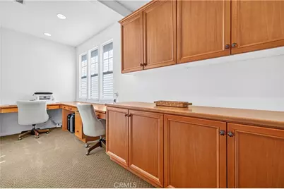 27034 Island, Valencia, CA 91355 - Photo 25