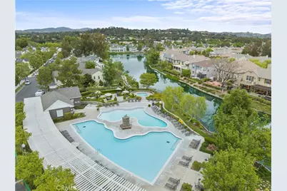 27034 Island, Valencia, CA 91355 - Photo 61