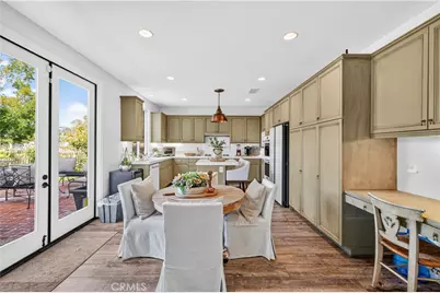 27034 Island, Valencia, CA 91355 - Photo 19