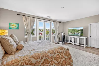 27034 Island, Valencia, CA 91355 - Photo 23