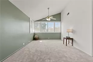25631 Bellerive, Valencia, CA 91355 - Photo 35