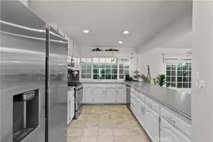 25631 Bellerive, Valencia, CA 91355 - Photo 21