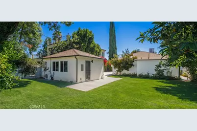 5143 Newcastle Avenue, Encino, CA 91316 - Photo 31