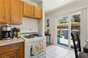 784 Hillcrest Dr, Camarillo, CA 93012 - Photo 7