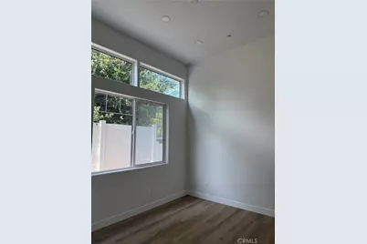 6530 Shoup, West Hills, CA 91307 - Photo 9