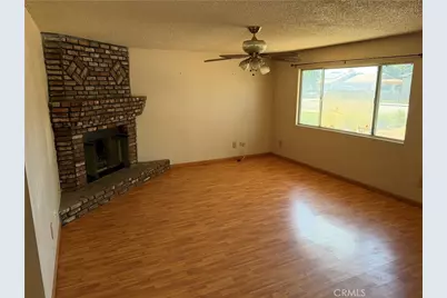 260 Fuller, Shafter, CA 93263 - Photo 5