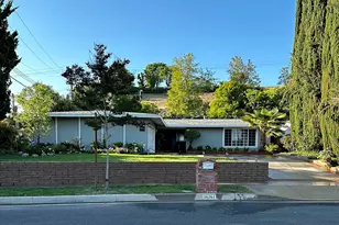 26261 Veva, Calabasas, CA 91302 - Photo 1