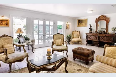 26261 Veva, Calabasas, CA 91302 - Photo 5