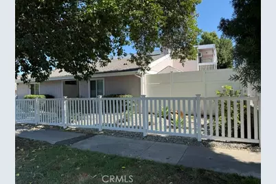 15149 Victory Boulevard, Van Nuys, CA 91411 - Photo 3