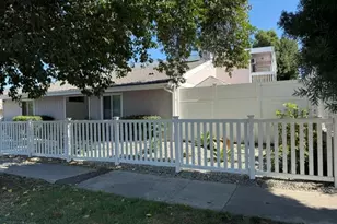 15149 Victory Blvd, Van Nuys, CA 91411 - Photo 3