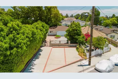 4334 Pennsylvania Avenue, La Crescenta, CA 91214 - Photo 21