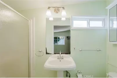 4334 Pennsylvania Avenue, La Crescenta, CA 91214 - Photo 15