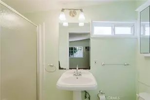 4334 Pennsylvania Ave, La Crescenta, CA 91214 - Photo 15