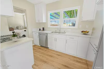 44503 Fern Avenue, Lancaster, CA 93534 - Photo 7
