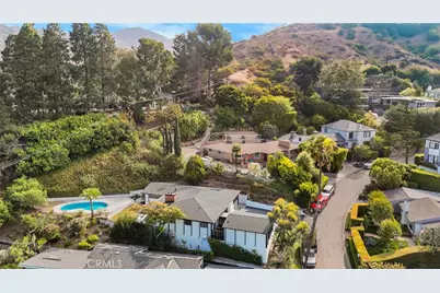 5631 Park Oak Place, Los Angeles, CA 90068 - Photo 31