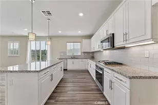 17115 Zion, Canyon Country, CA 91387 - Photo 5