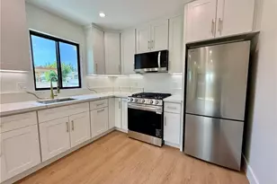 22130 Gault St, Canoga Park, CA 91303 - Photo 35