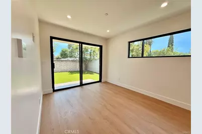 22130 Gault Street, Canoga Park, CA 91303 - Photo 39