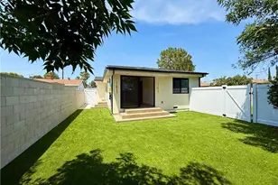 22130 Gault St, Canoga Park, CA 91303 - Photo 47