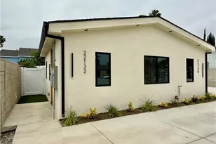 22130 Gault St, Canoga Park, CA 91303 - Photo 21