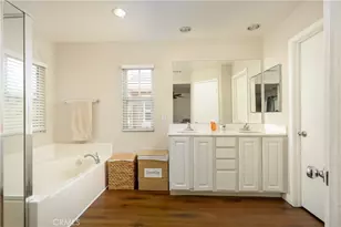 28215 Clementine Dr, Saugus, CA 91350 - Photo 9