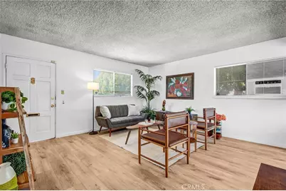 11046 Lull St., Los Angeles, CA 91352 - Photo 3