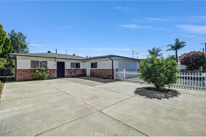 11046 Lull St., Los Angeles, CA 91352 - Photo 1