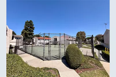 23334 S Vermont Avenue, Torrance, CA 90502 - Photo 23