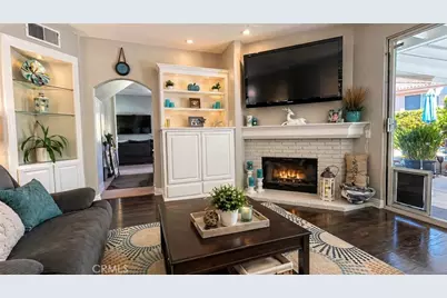 1894 Summertime, Simi Valley, CA 93065 - Photo 5