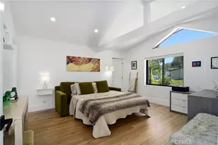 22253 Flanco Rd, Woodland Hills, CA 91364 - Photo 25