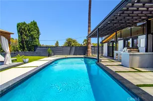 22253 Flanco Rd, Woodland Hills, CA 91364 - Photo 35