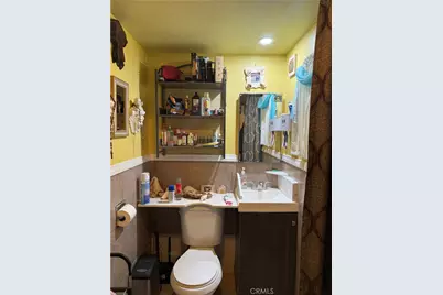 623 Woodworth, San Fernando, CA 91340 - Photo 13