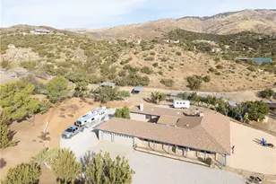 6535 Juniper Crest Rd, Agua Dulce, CA 91390 - Photo 5