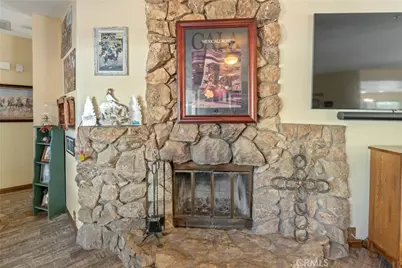 6535 Juniper Crest Road, Agua Dulce, CA 91390 - Photo 21
