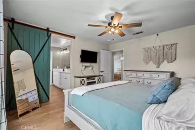 28354 Santa Rosa Lane, Saugus, CA 91350 - Photo 27