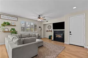 28354 Santa Rosa Ln, Saugus, CA 91350 - Photo 5