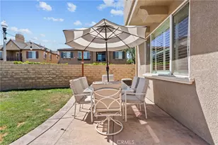 28354 Santa Rosa Ln, Saugus, CA 91350 - Photo 39