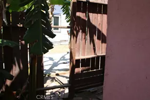1301 N McCadden Pl, Los Angeles, CA 90028 - Photo 17